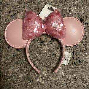 NWT Disney Pink Minnie Mouse Ears Headband